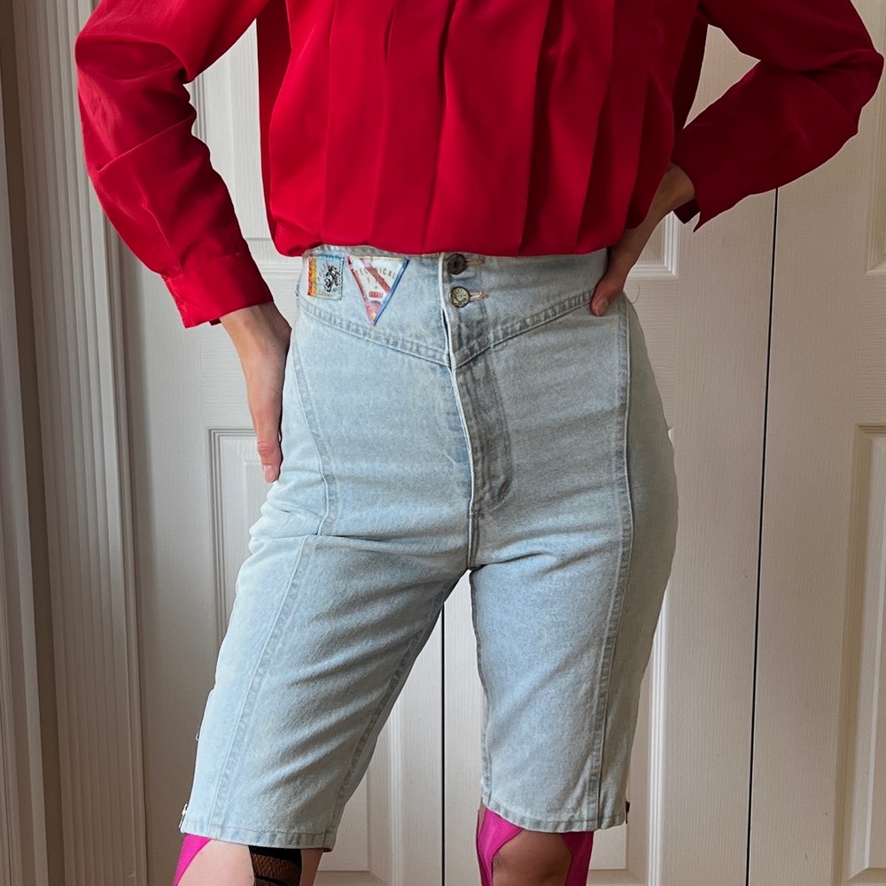 Vintage Pulse Jeans High-Waisted Denim Shorts